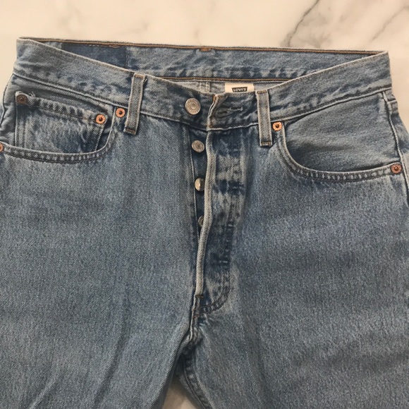 Levi Strauss Blue 501 Original Denim Jeans - Picture 6 of 9
